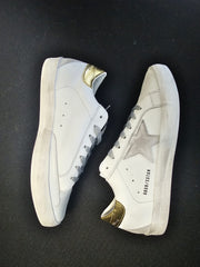 Golden goose