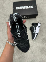 NIKE REACT NEGRA Y BLANCA