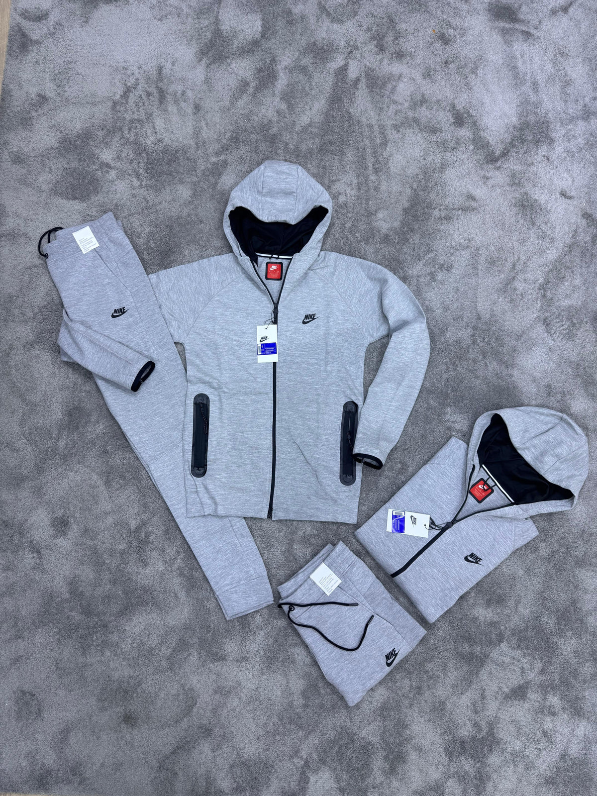 Chandal Nike Tech Fleece Gris