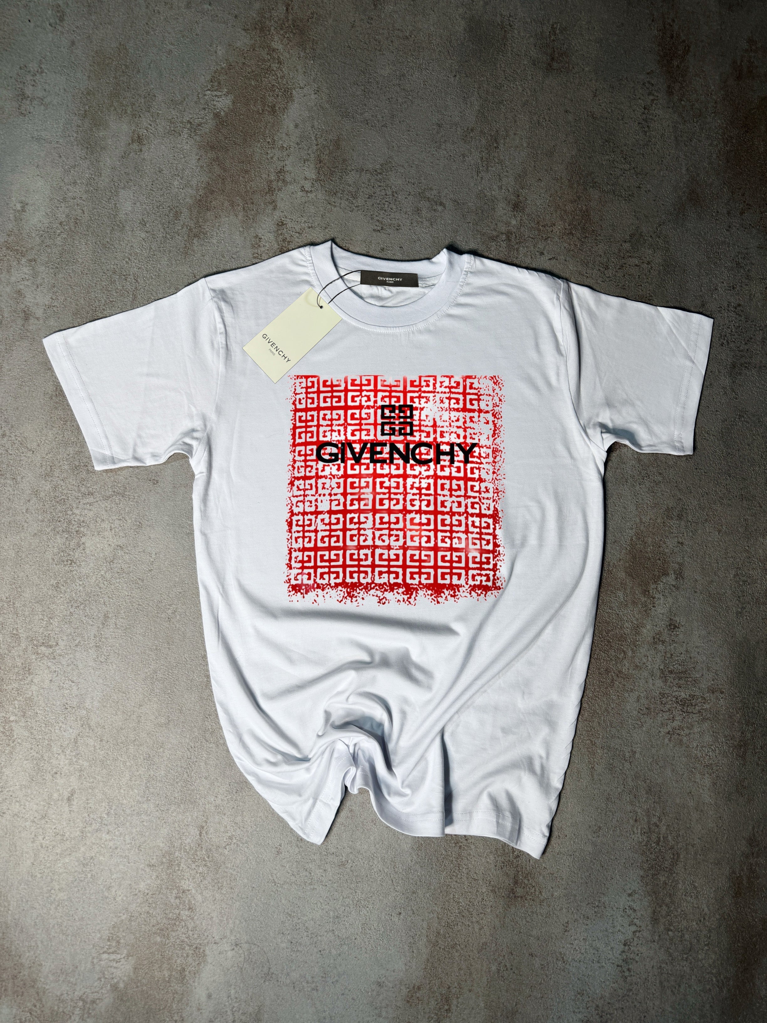 CAMISETA GIVENĆHY