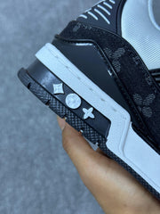 Louis Vuitton Trainer Negro