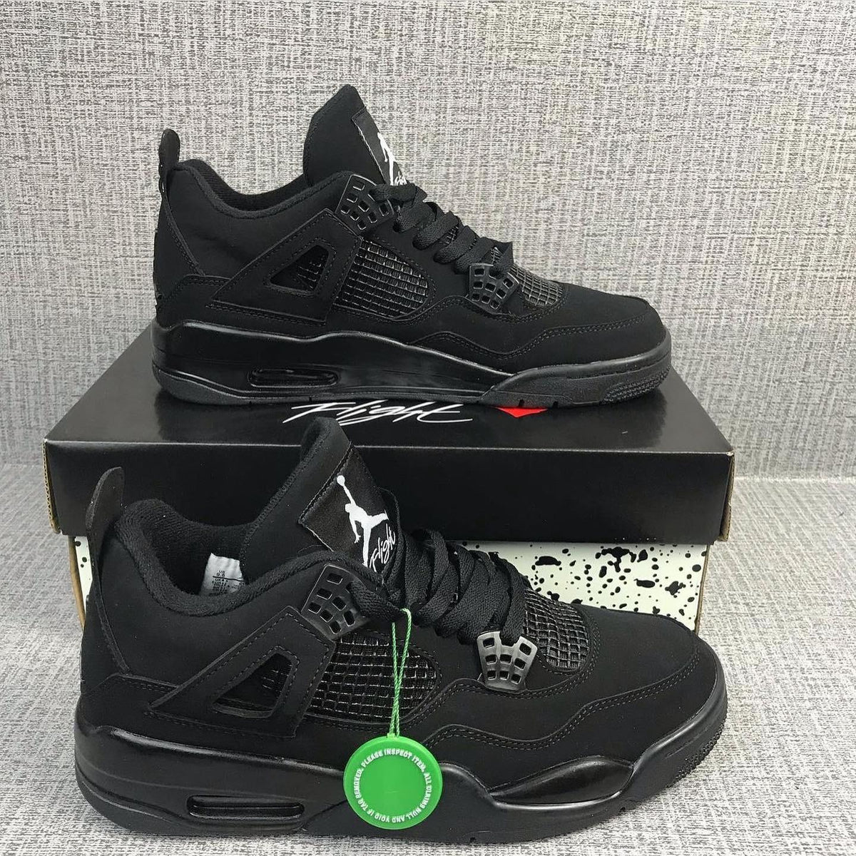 Jordan Retro 4 Negro